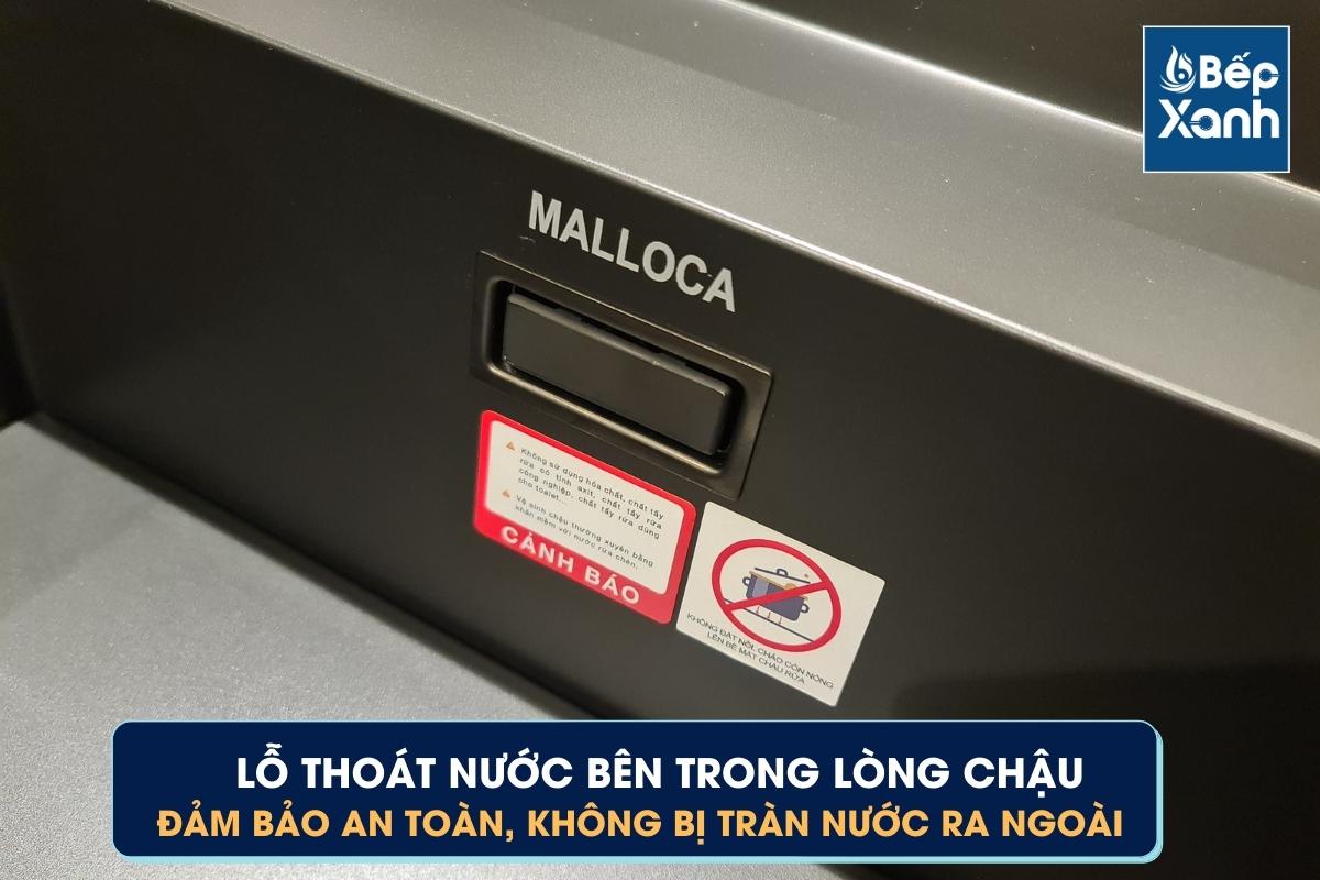 Lỗ thoát nước của chậu