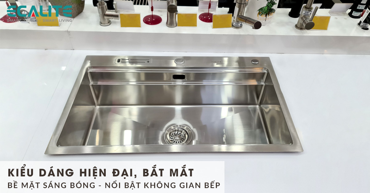 Thiết kế hiện đại của chậu rửa chén Ecalite ESD-8250HS 