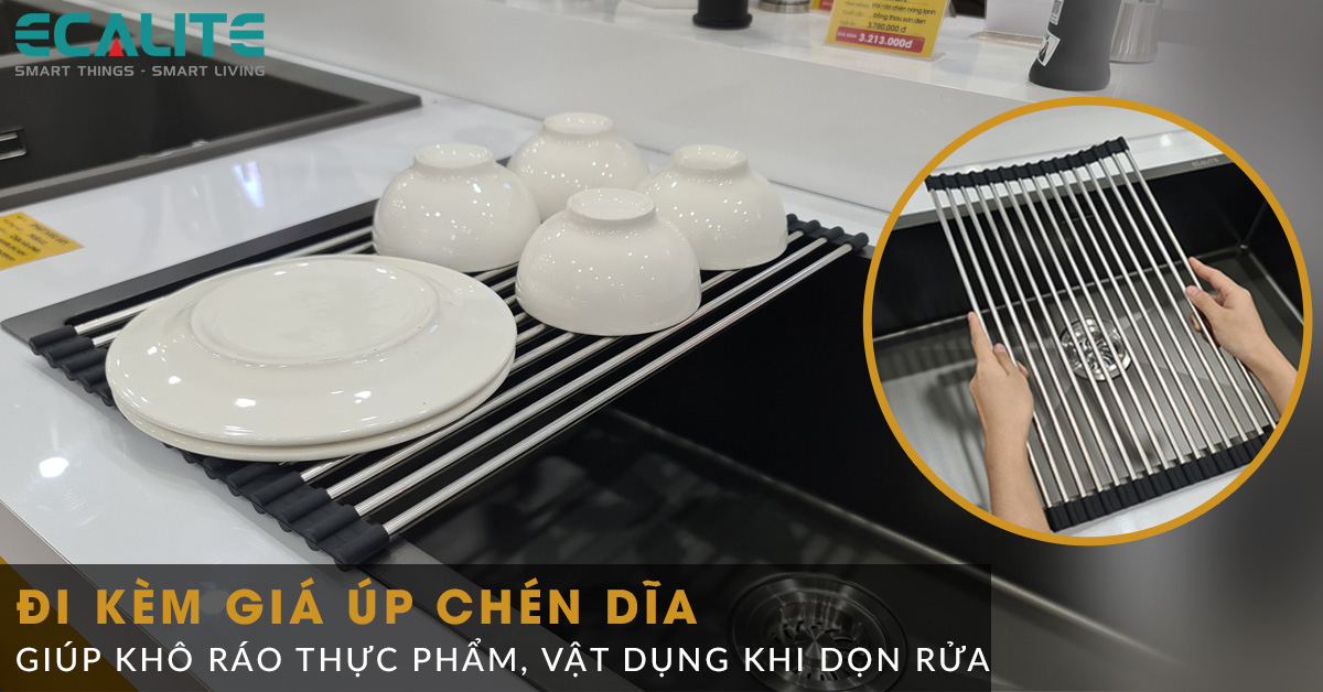 Đi kèm với chậu rửa bát ESD-7845HB là giá úp chén dĩa tiện lợi