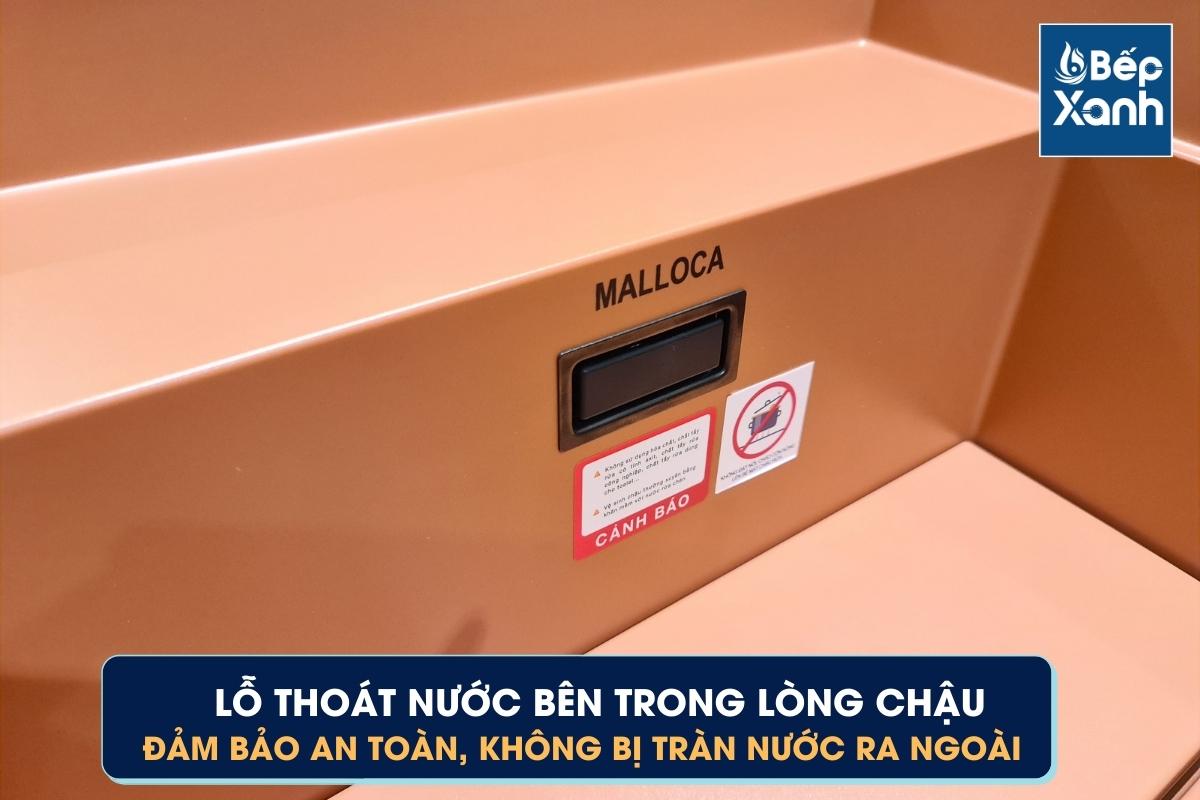 Lỗ thoát nước của chậu