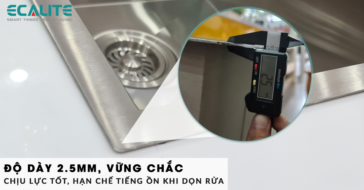 Thành chậu có độ dày 2.5mm vững chắc